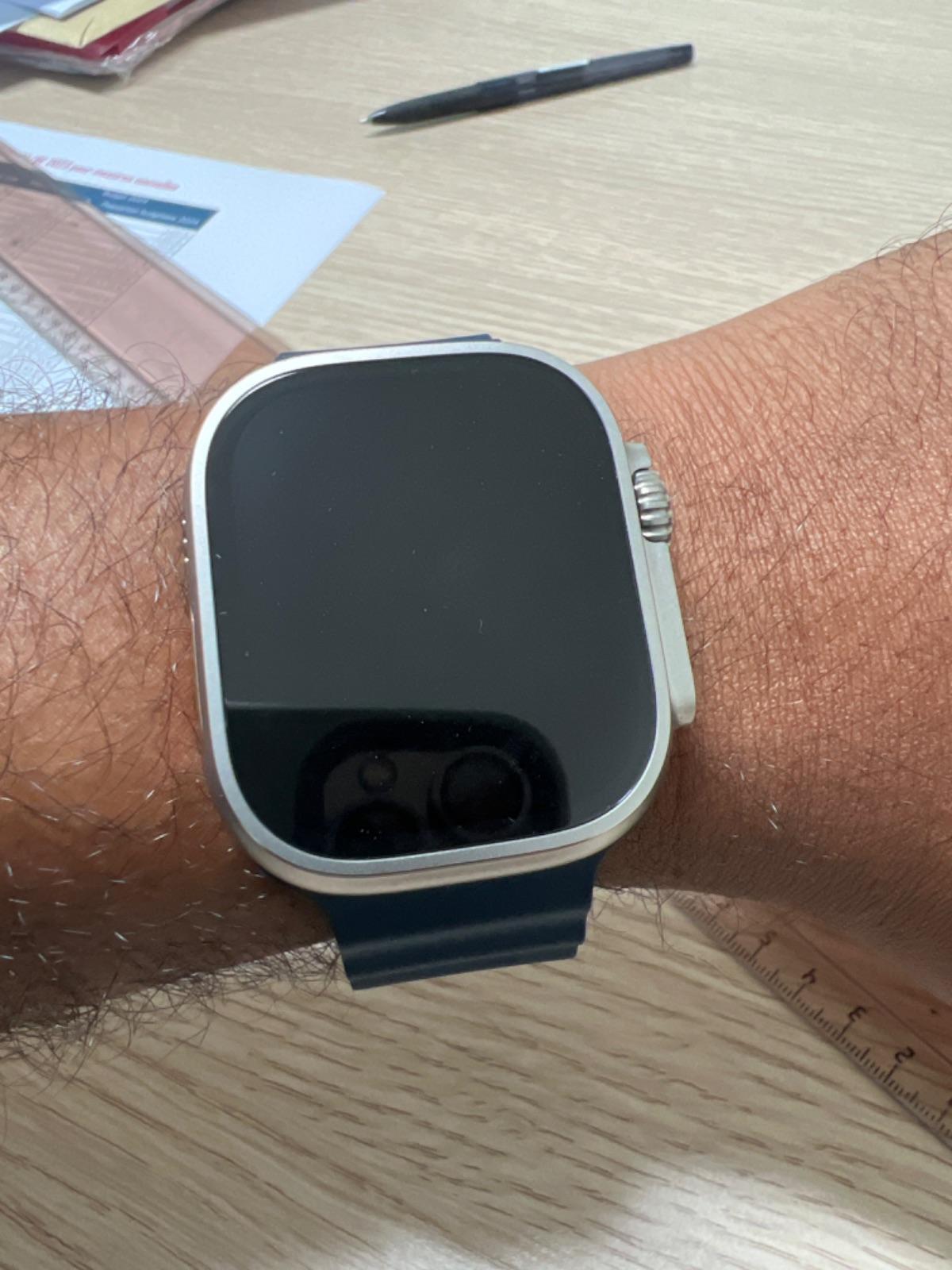 Apple Watch Ultra 2 GPS + Cellular Titanium Case Blue/Black Trail Loop 49 mm  - M/L - Montre connectée - Garantie 3 ans LDLC