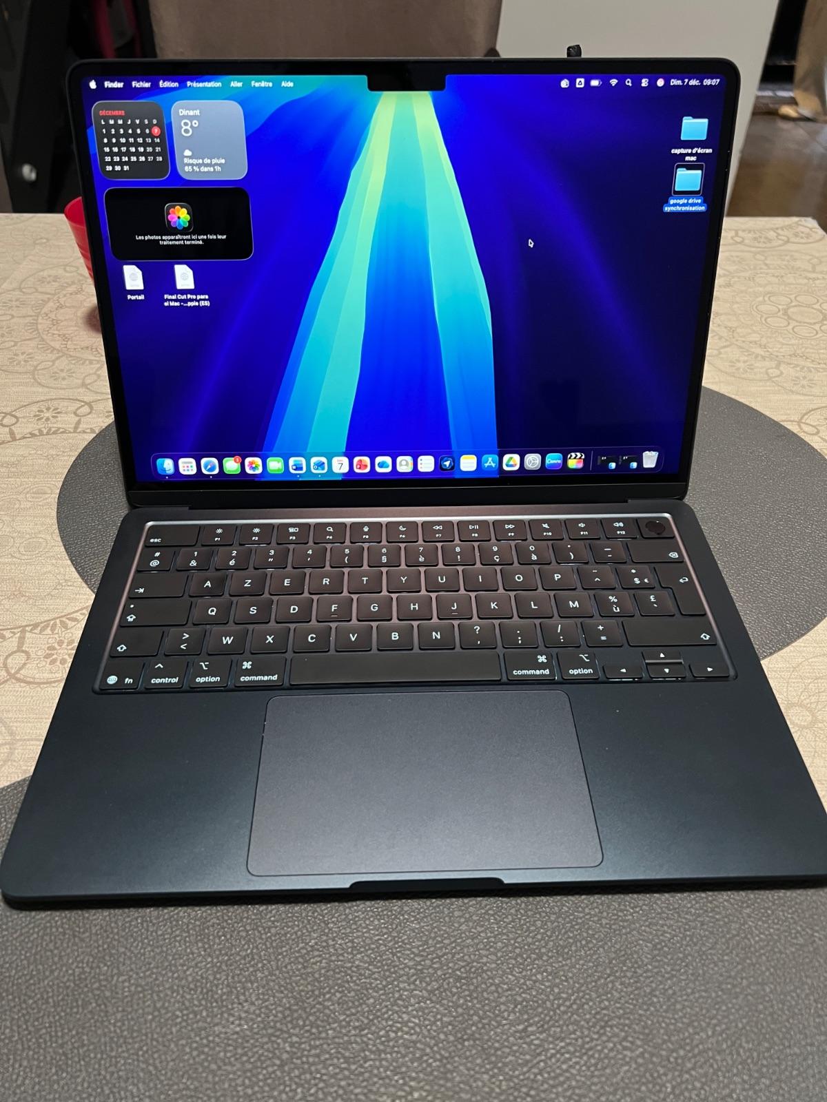 Apple MacBook Air M4 13-inch (2025) Stellar Light 32GB/1TB