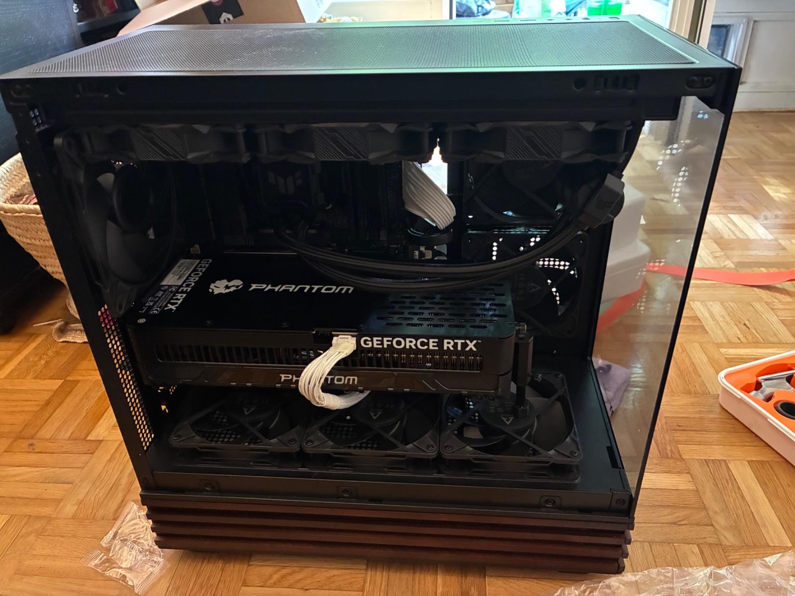 Gainward GeForce RTX 5090 Phantom - Graphics card - LDLC